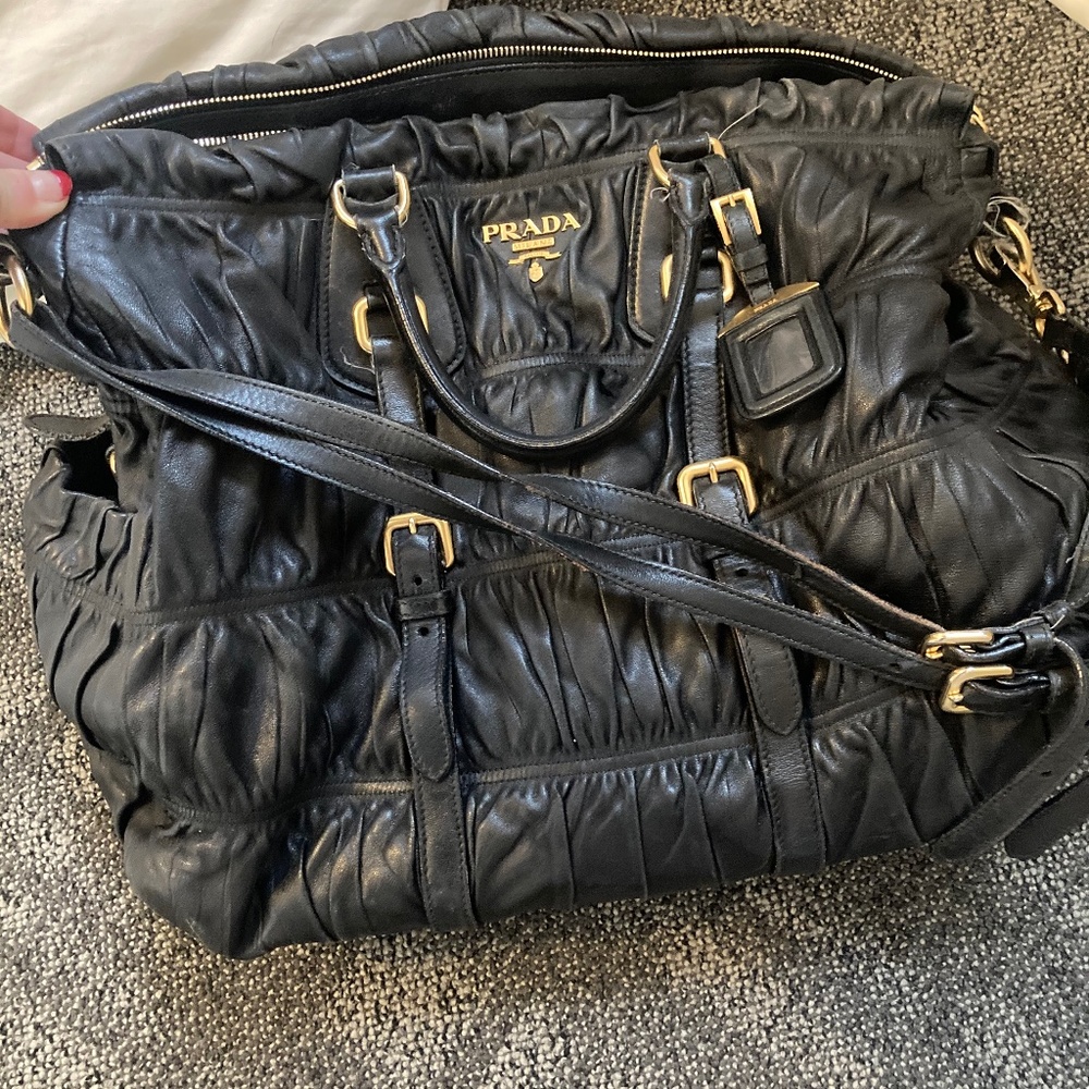 Large leather prada gaufre tote